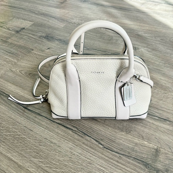 Coach Beige Leather Crossbody Bag - Picture 2 of 12